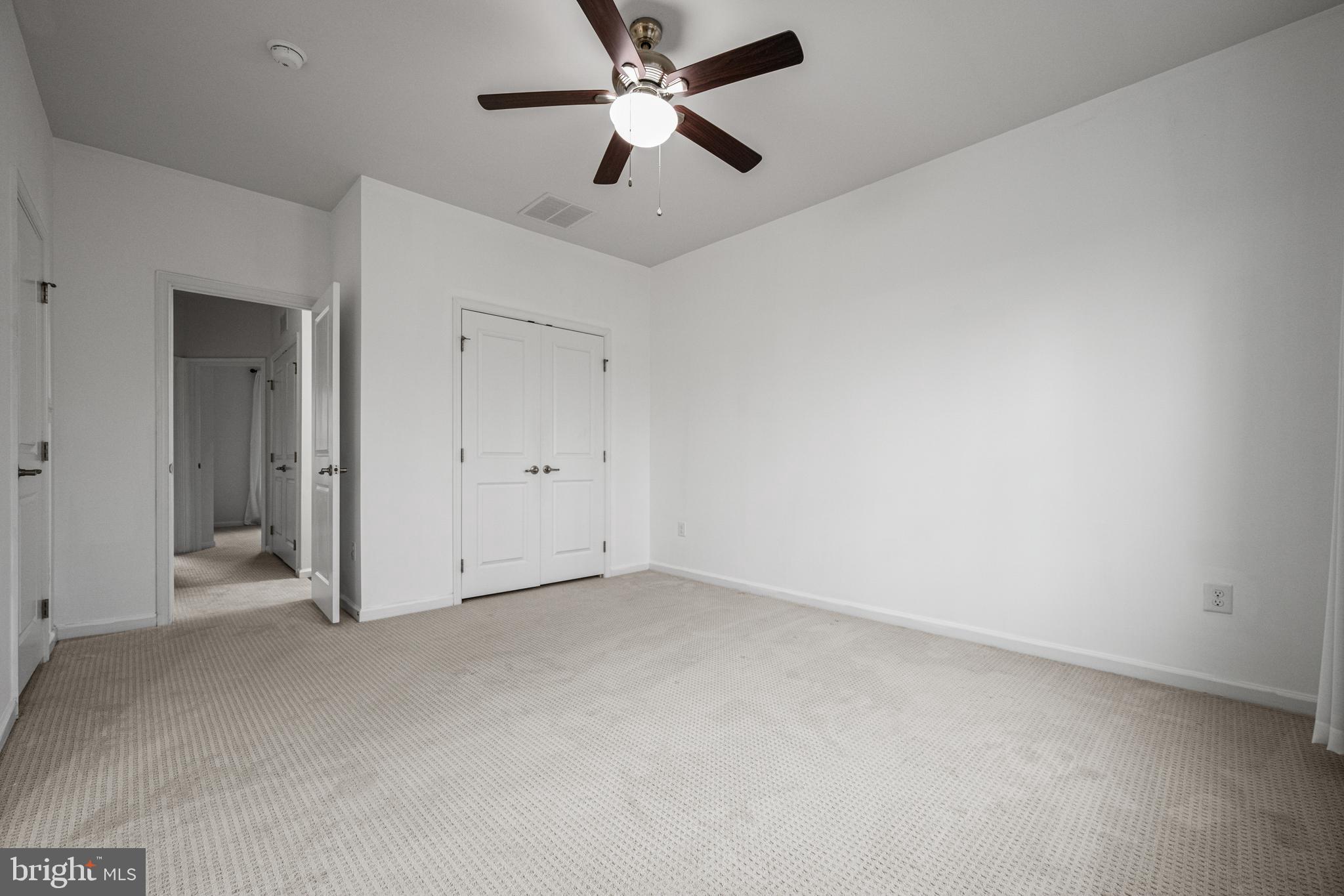 HOWARD SQUARE - Residential Lease