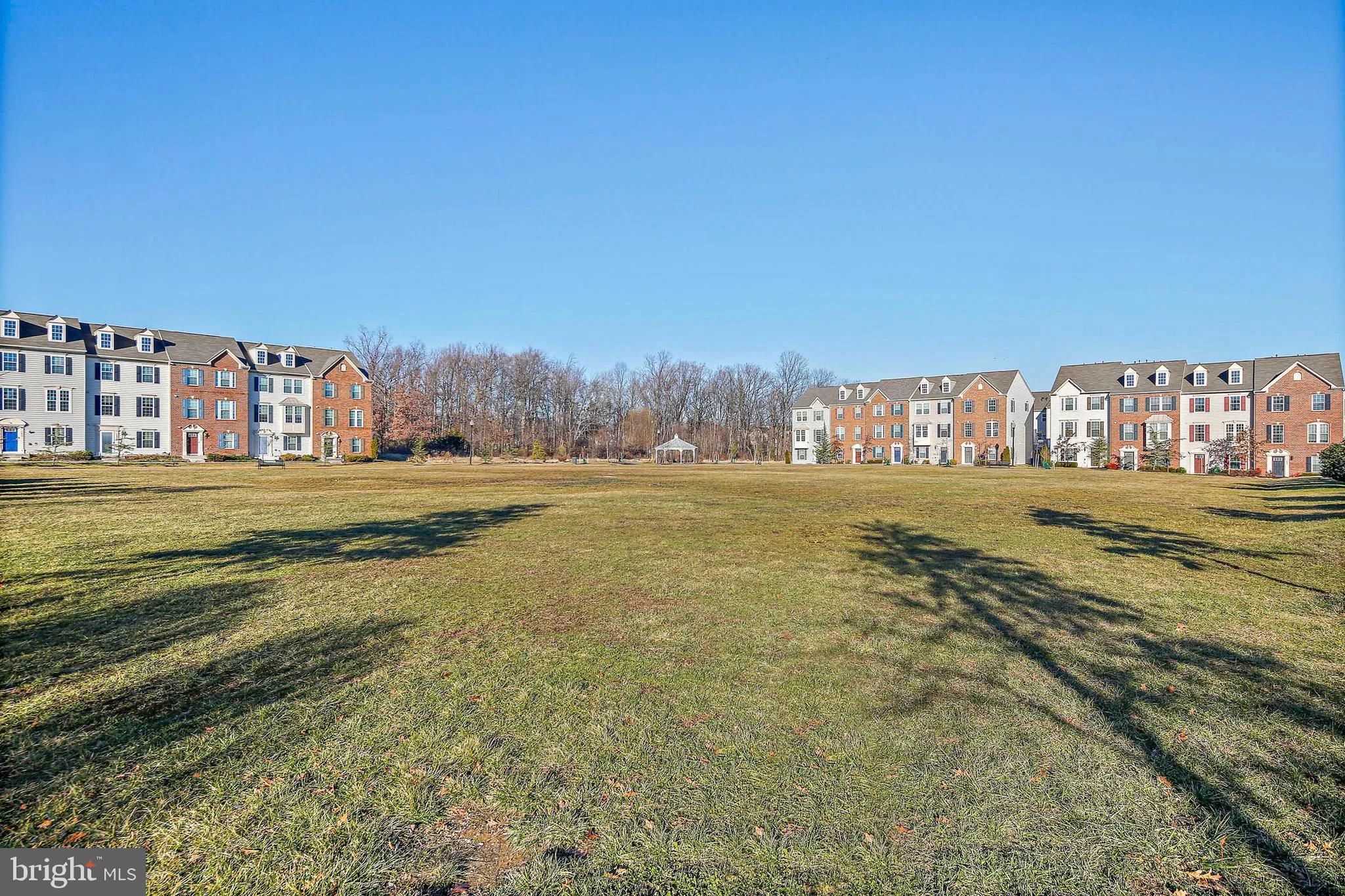 HOWARD SQUARE - Residential Lease