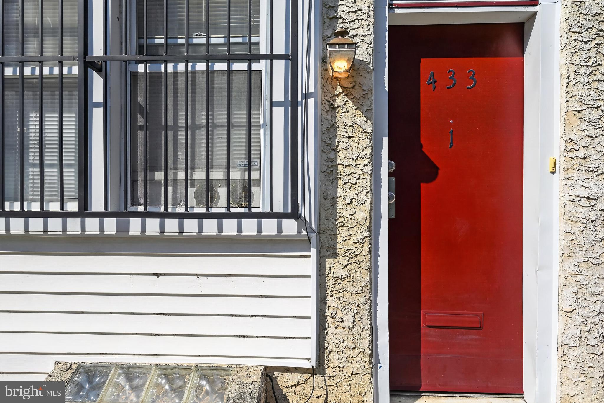 433 POPLAR STREET