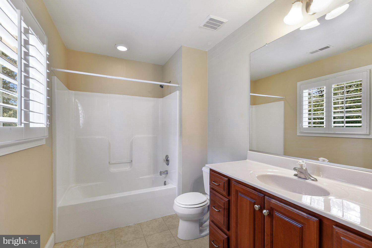 MAGOTHY PINES ESTATES - Residential