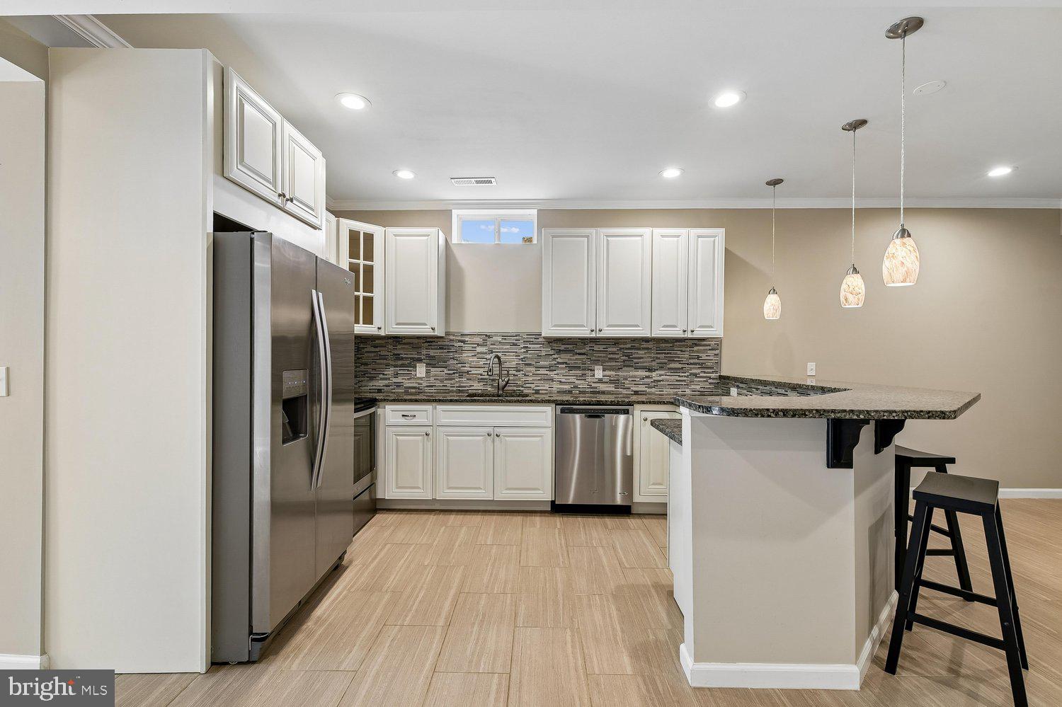 MAGOTHY PINES ESTATES - Residential