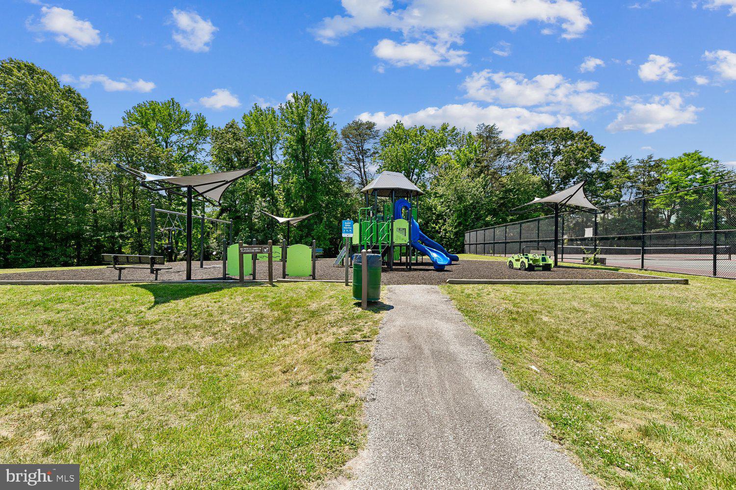 MAGOTHY PINES ESTATES - Residential