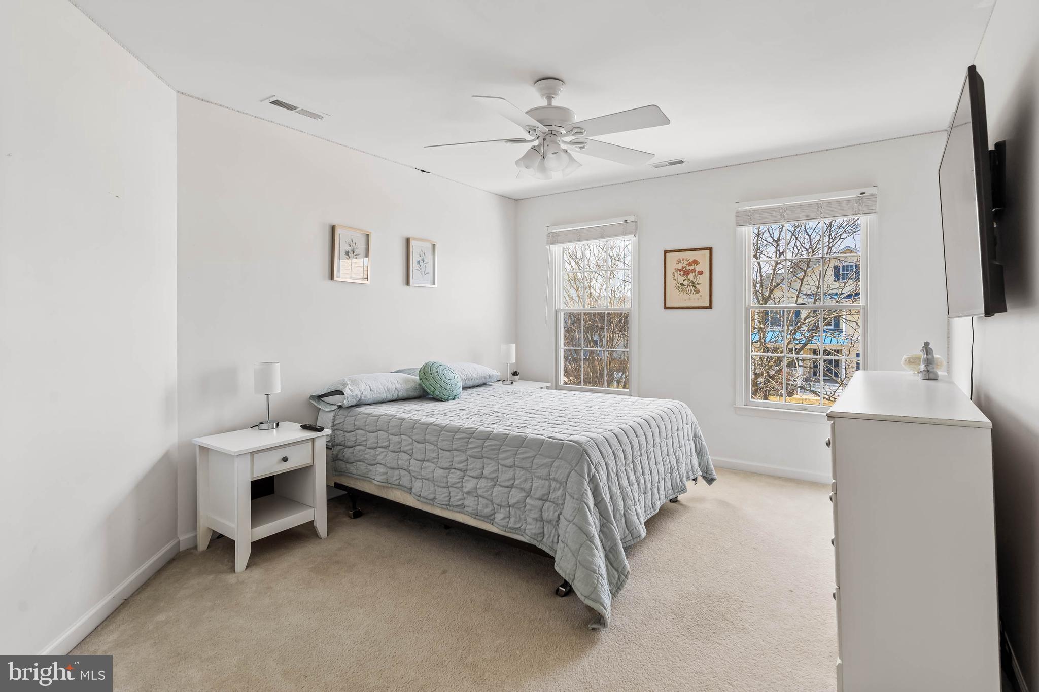 BETHANY LAKES - Residential