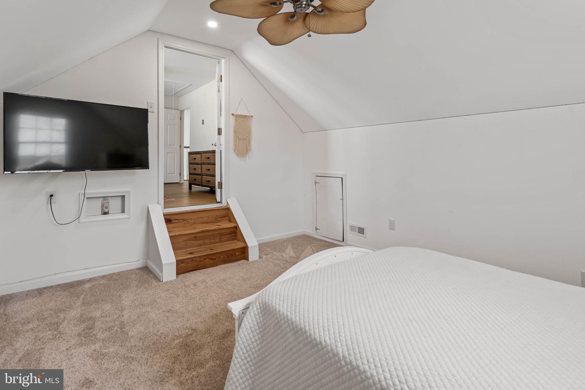 BETHANY LAKES - Residential