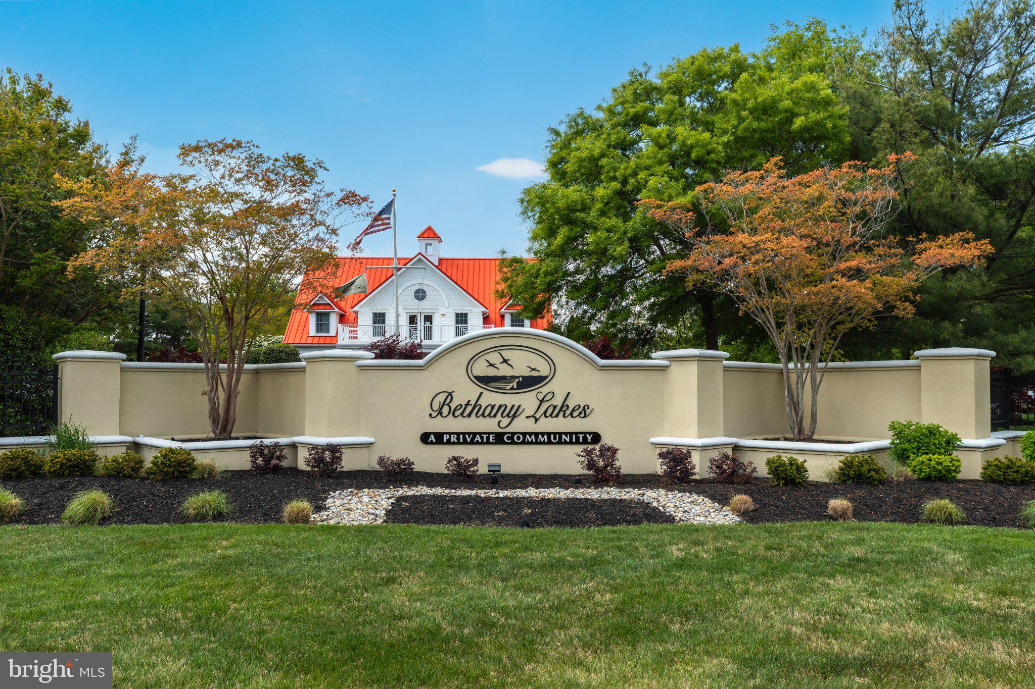 BETHANY LAKES - Residential