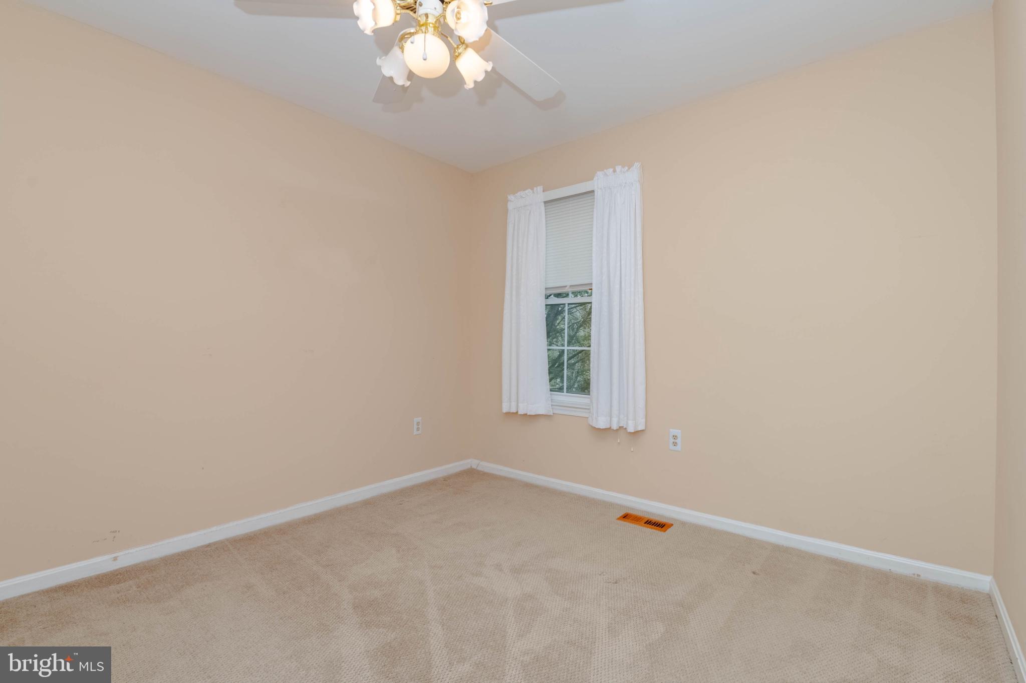 RIDGELYS CHOICE - Residential