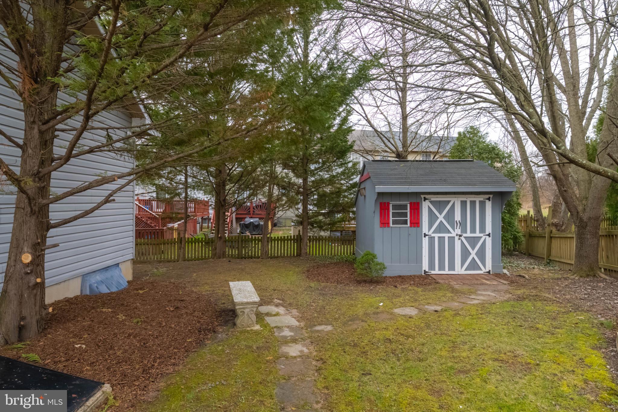 RIDGELYS CHOICE - Residential