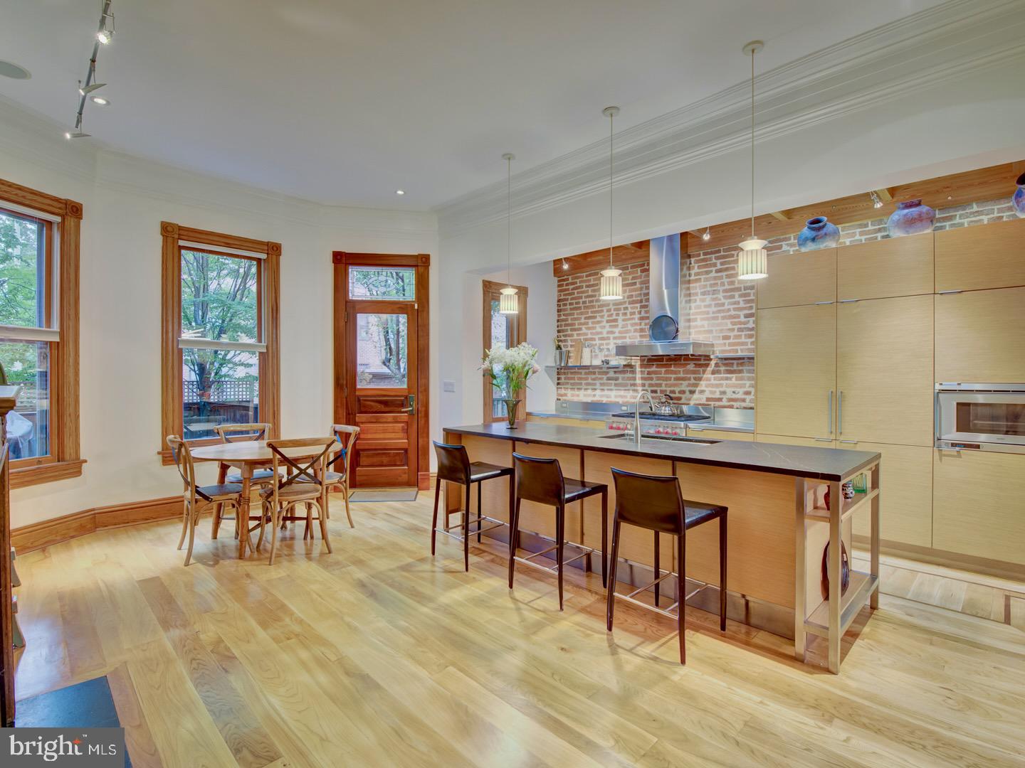 DUPONT - Residential