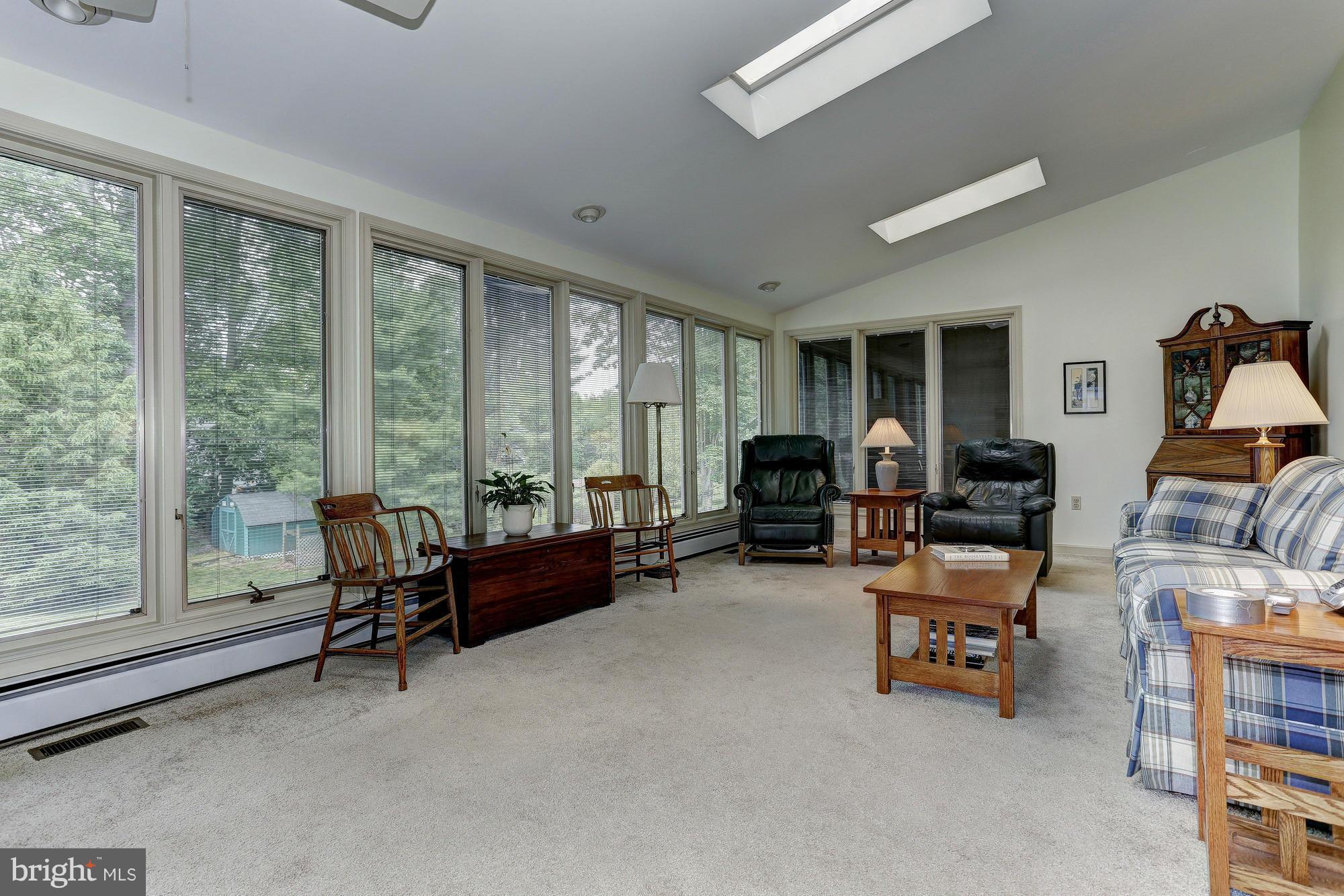 WORTHINGTON - Residential