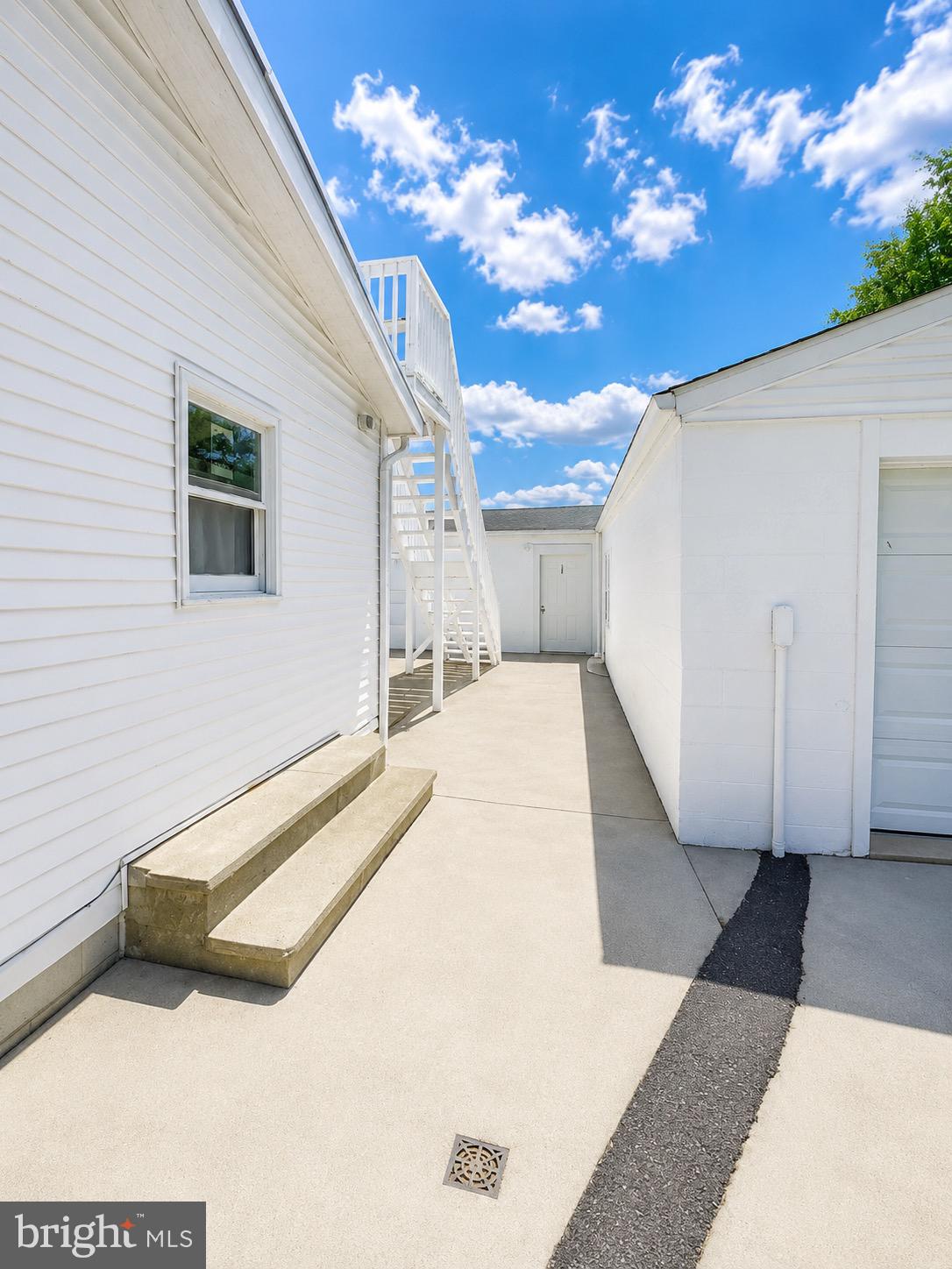 1338 CHAMBERSBURG ROAD