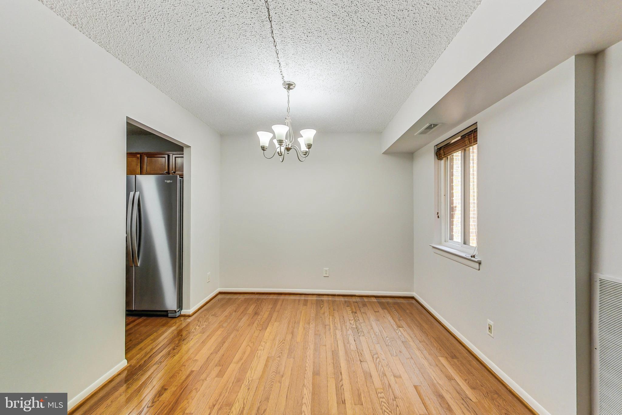 HUNTERS WOODS VILLAGE - Residential