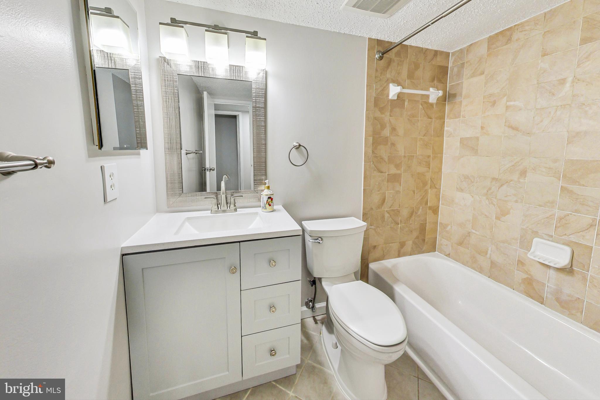 HUNTERS WOODS VILLAGE - Residential