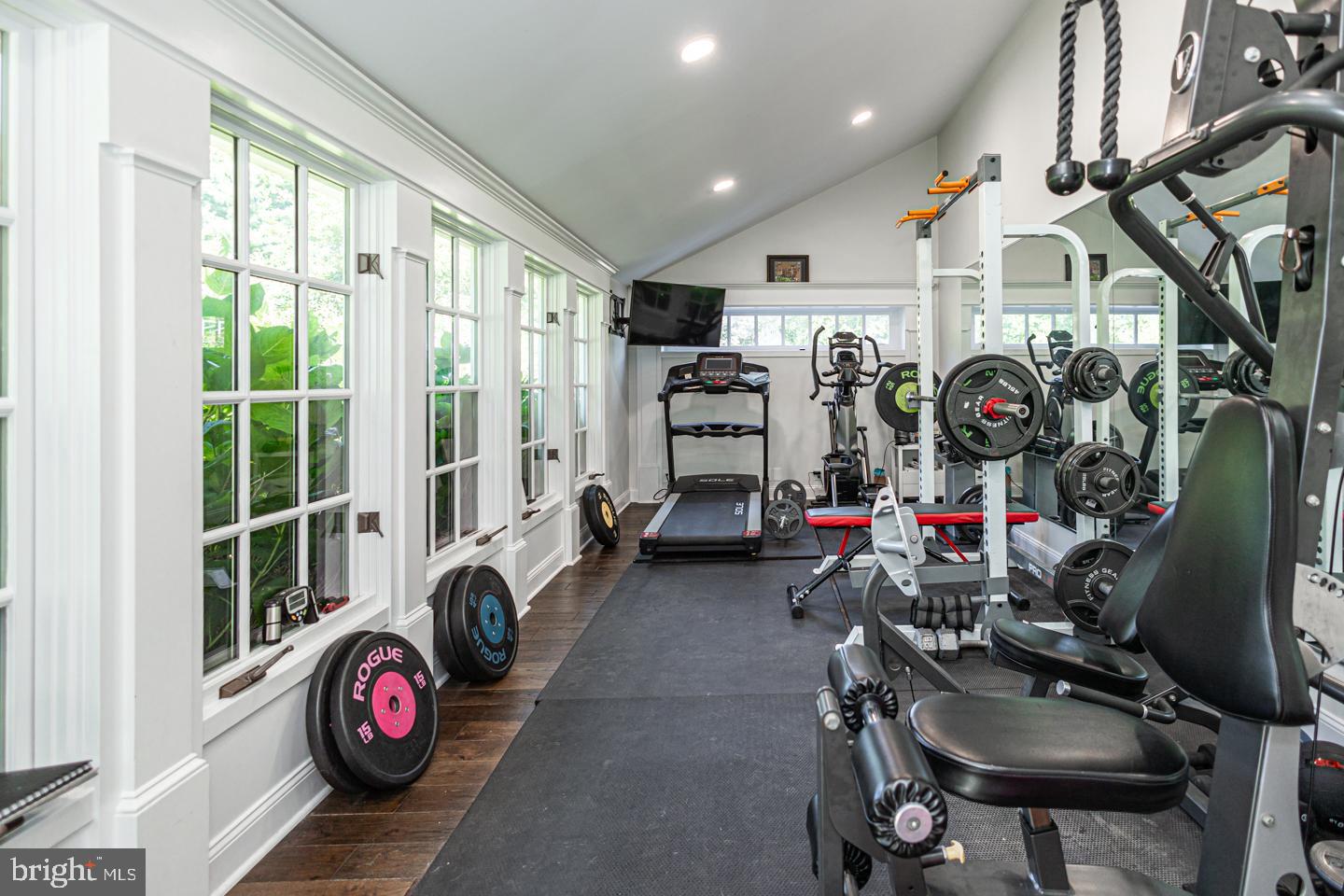 RED FOX FARMS - Residential