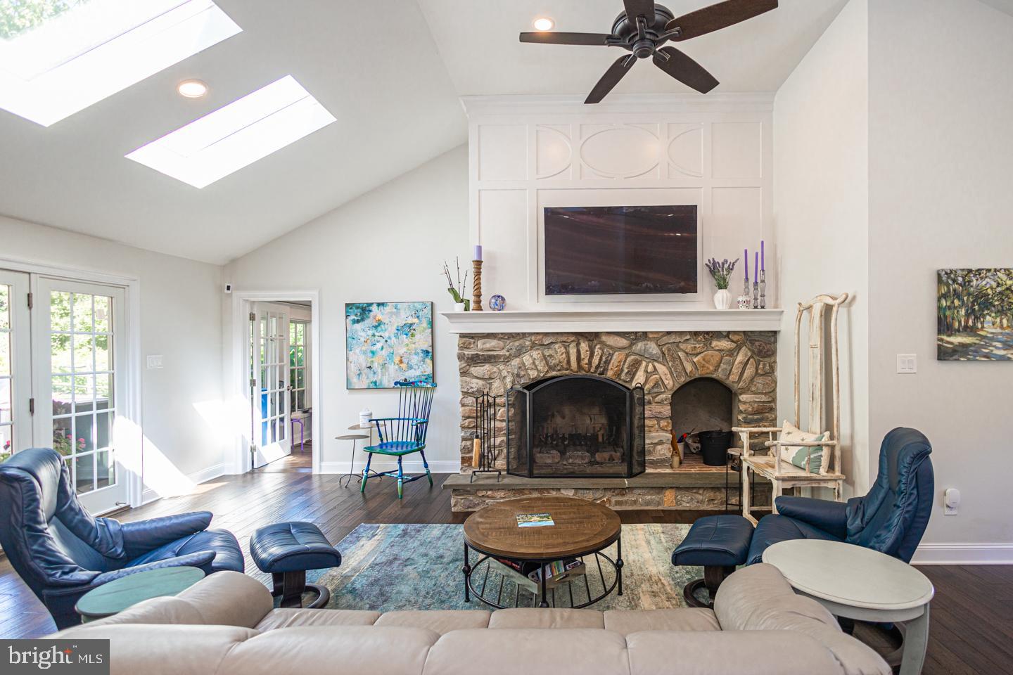 RED FOX FARMS - Residential