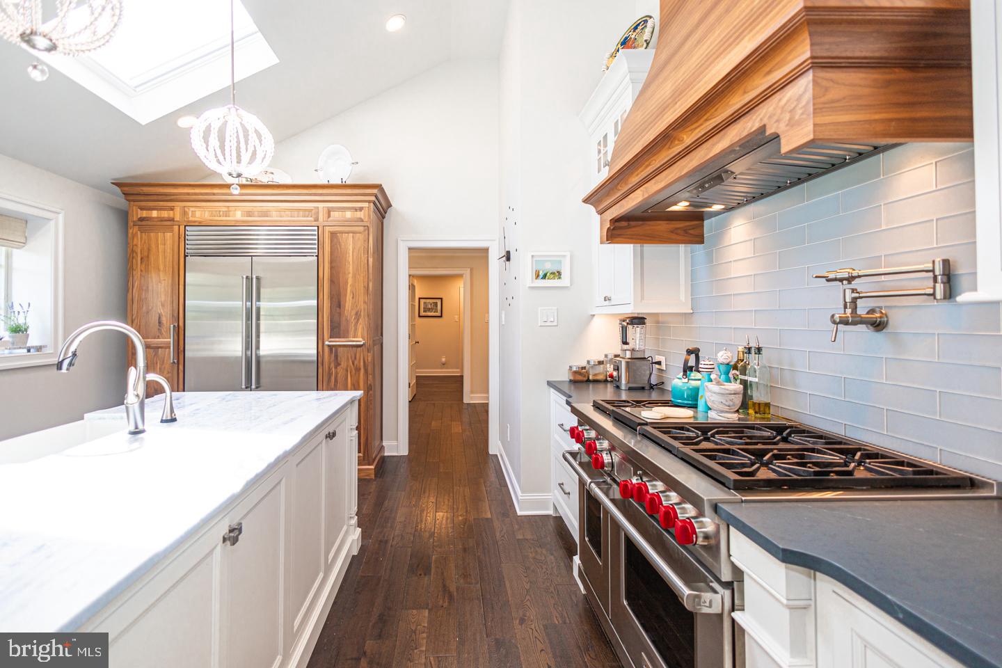 RED FOX FARMS - Residential