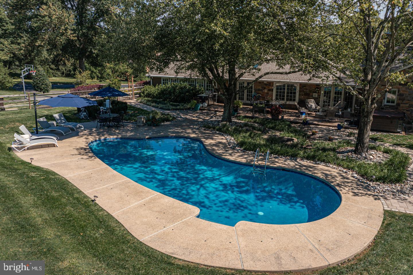 RED FOX FARMS - Residential