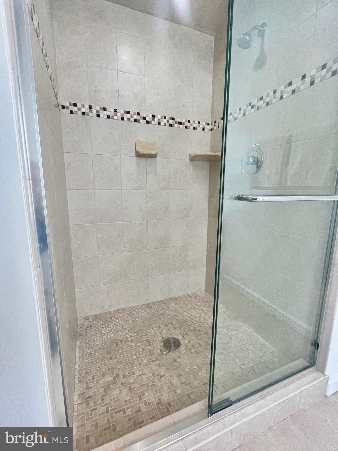 FOX HILLS - Residential