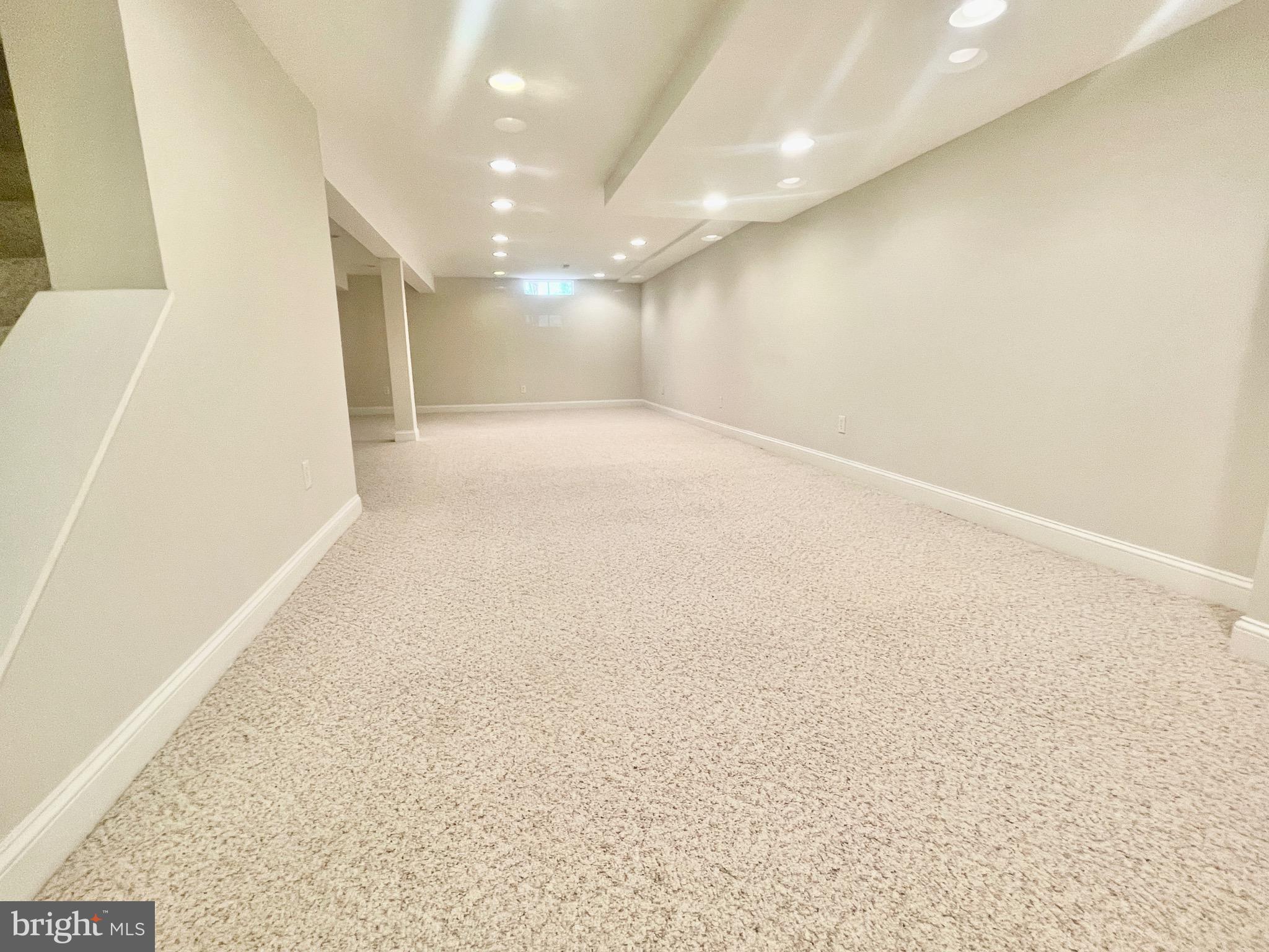 FOX HILLS - Residential