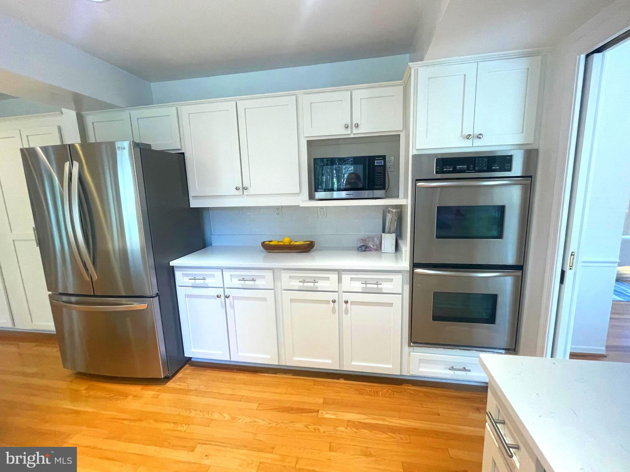 FOX HILLS - Residential