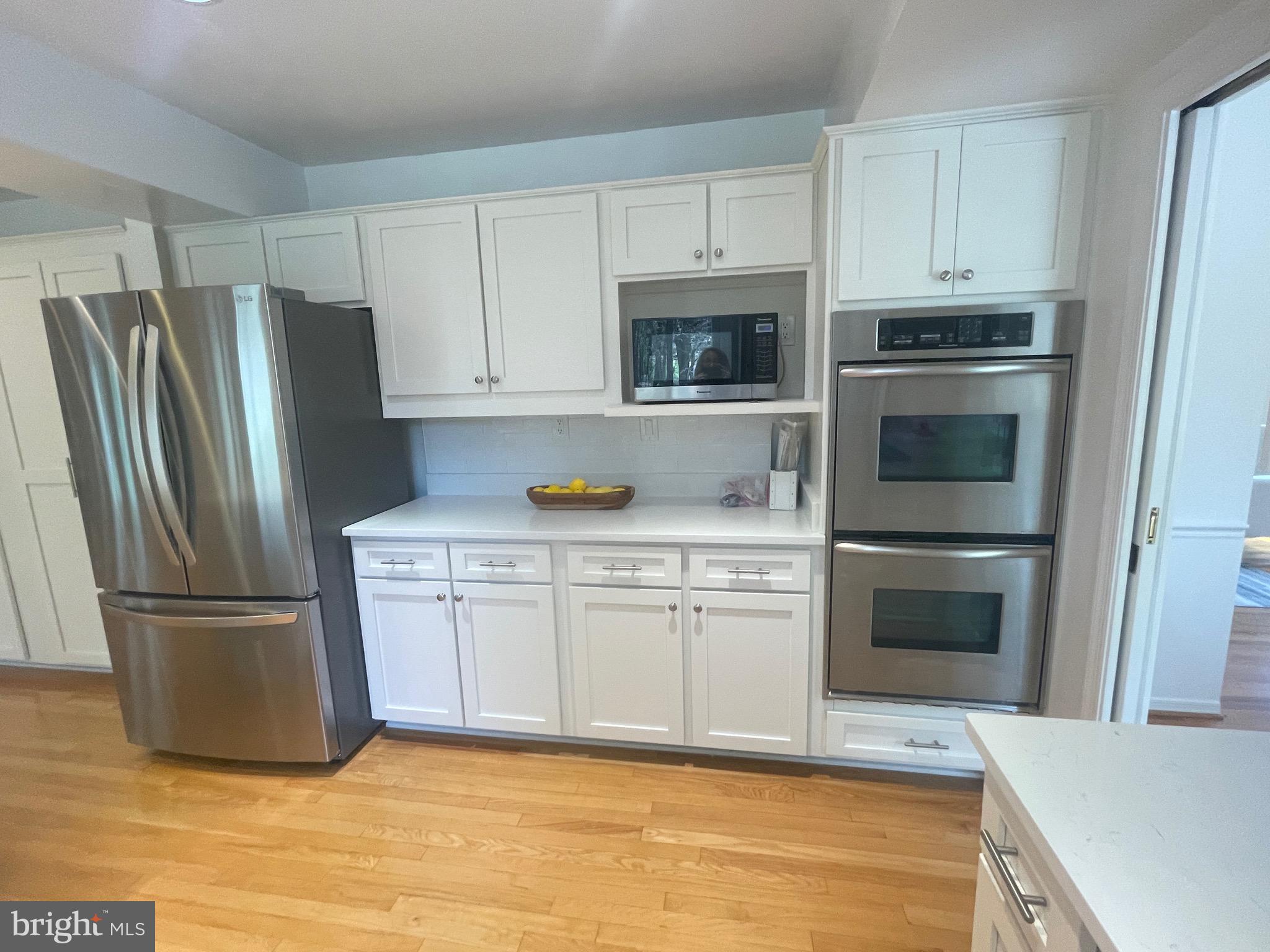 FOX HILLS - Residential