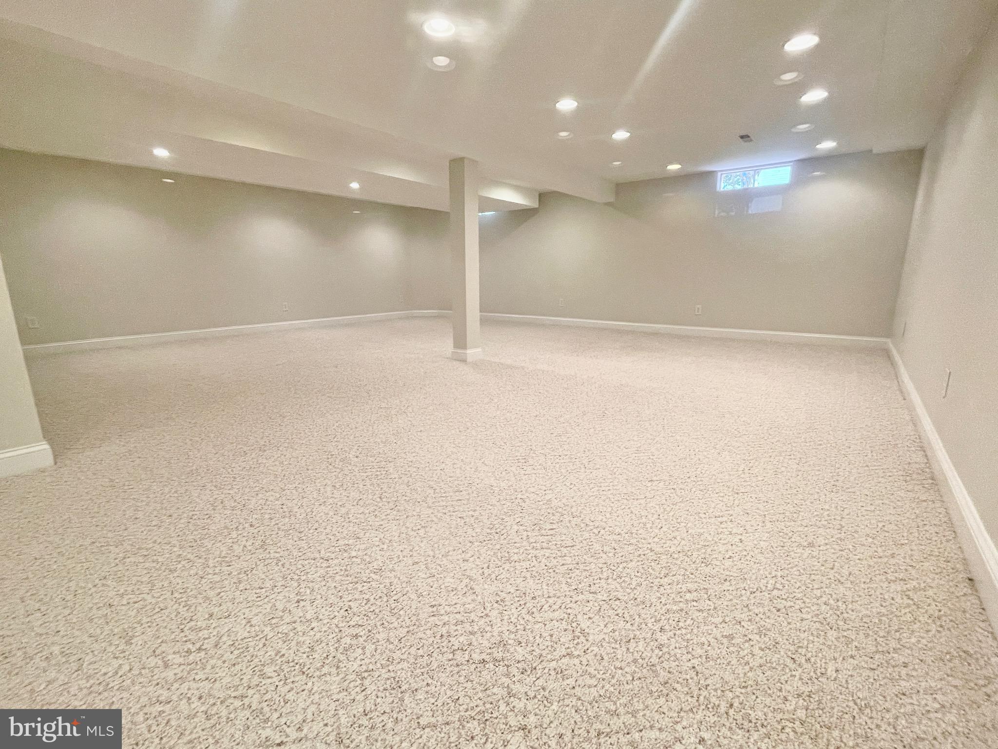 FOX HILLS - Residential