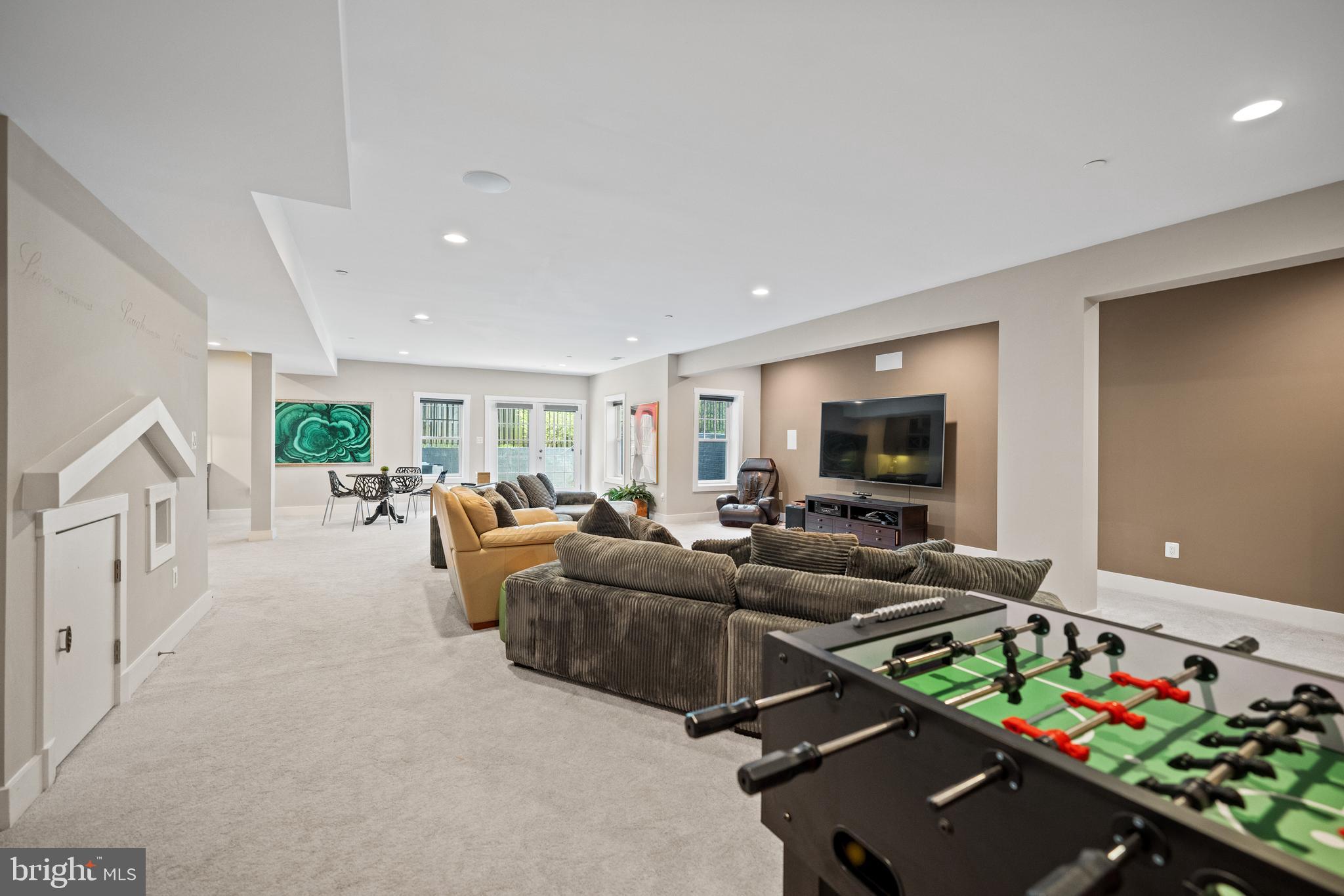 BURNING TREE VALLEY - Residential