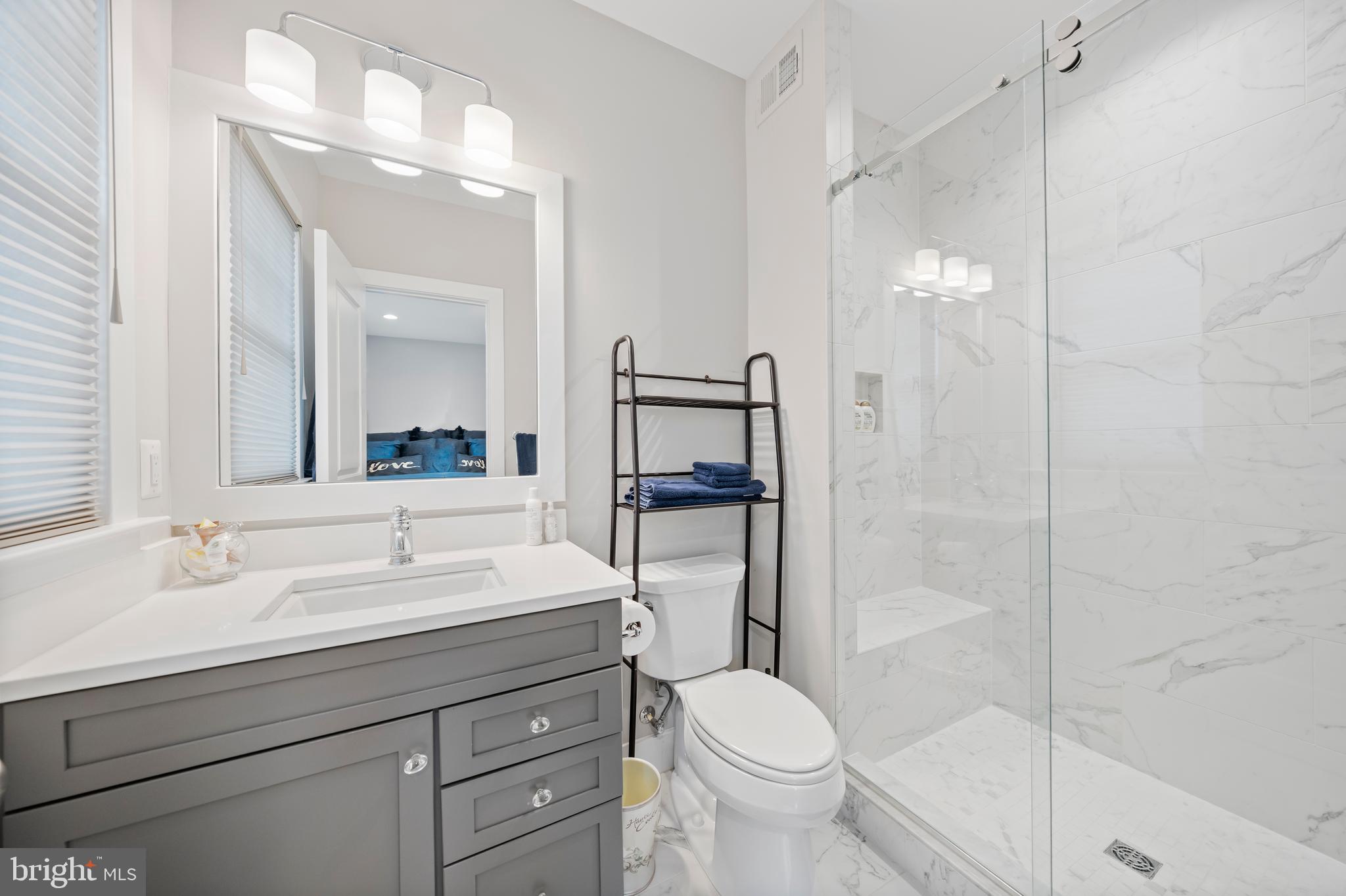 BURNING TREE VALLEY - Residential