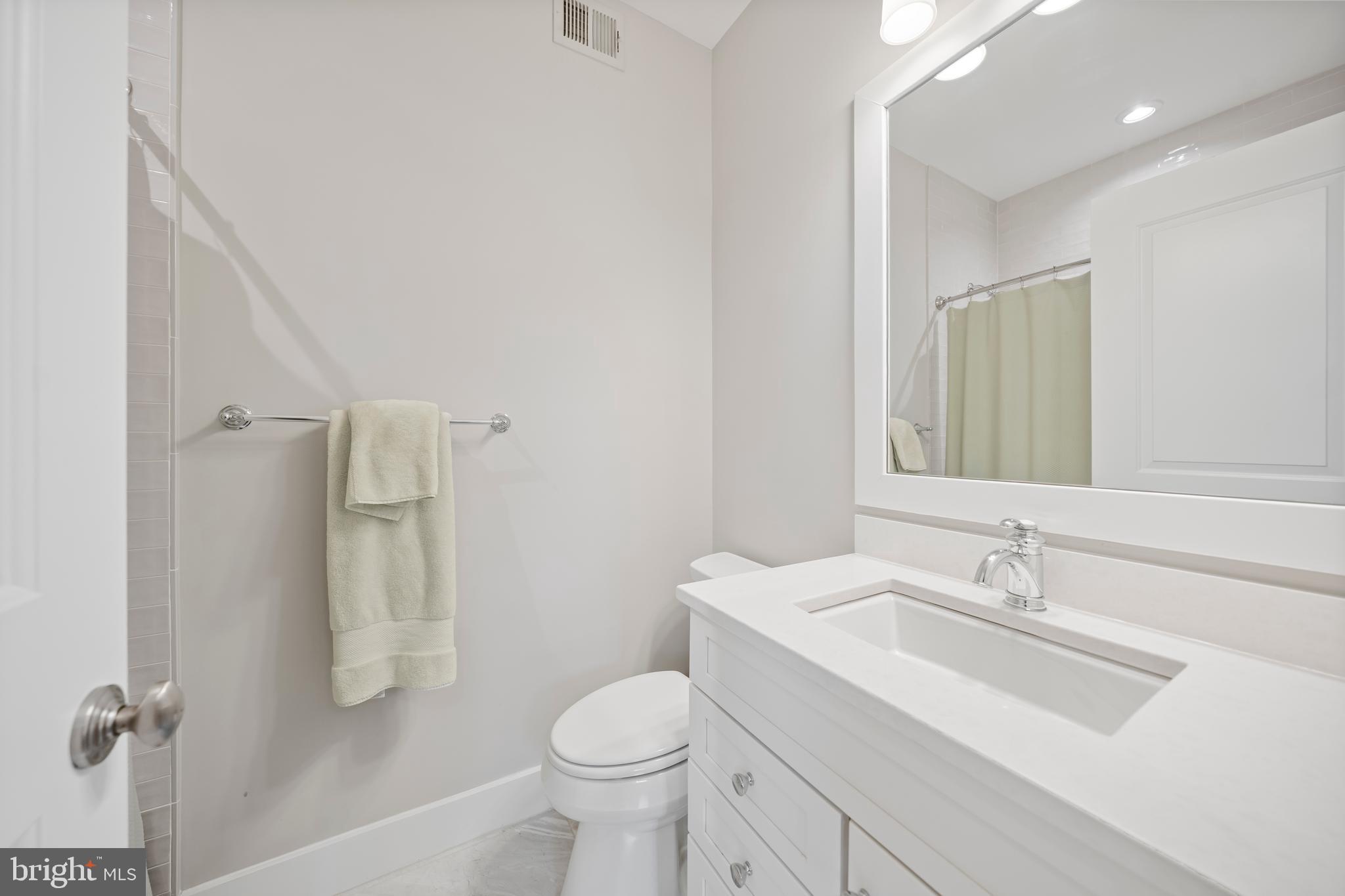 BURNING TREE VALLEY - Residential