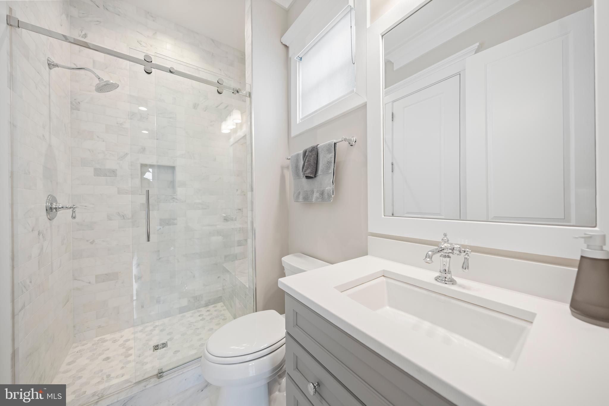 BURNING TREE VALLEY - Residential