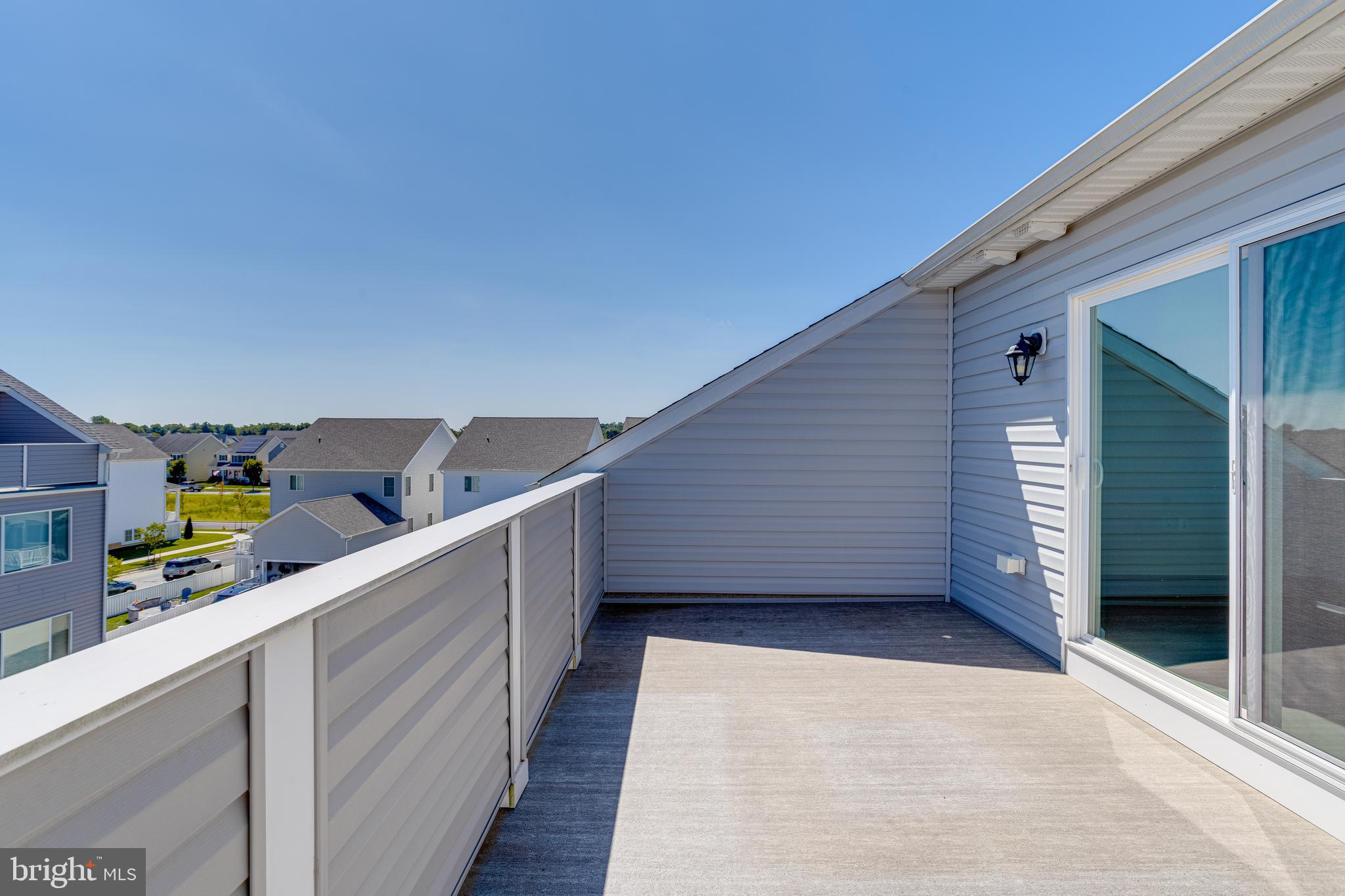 ELLENDALE - Residential Lease