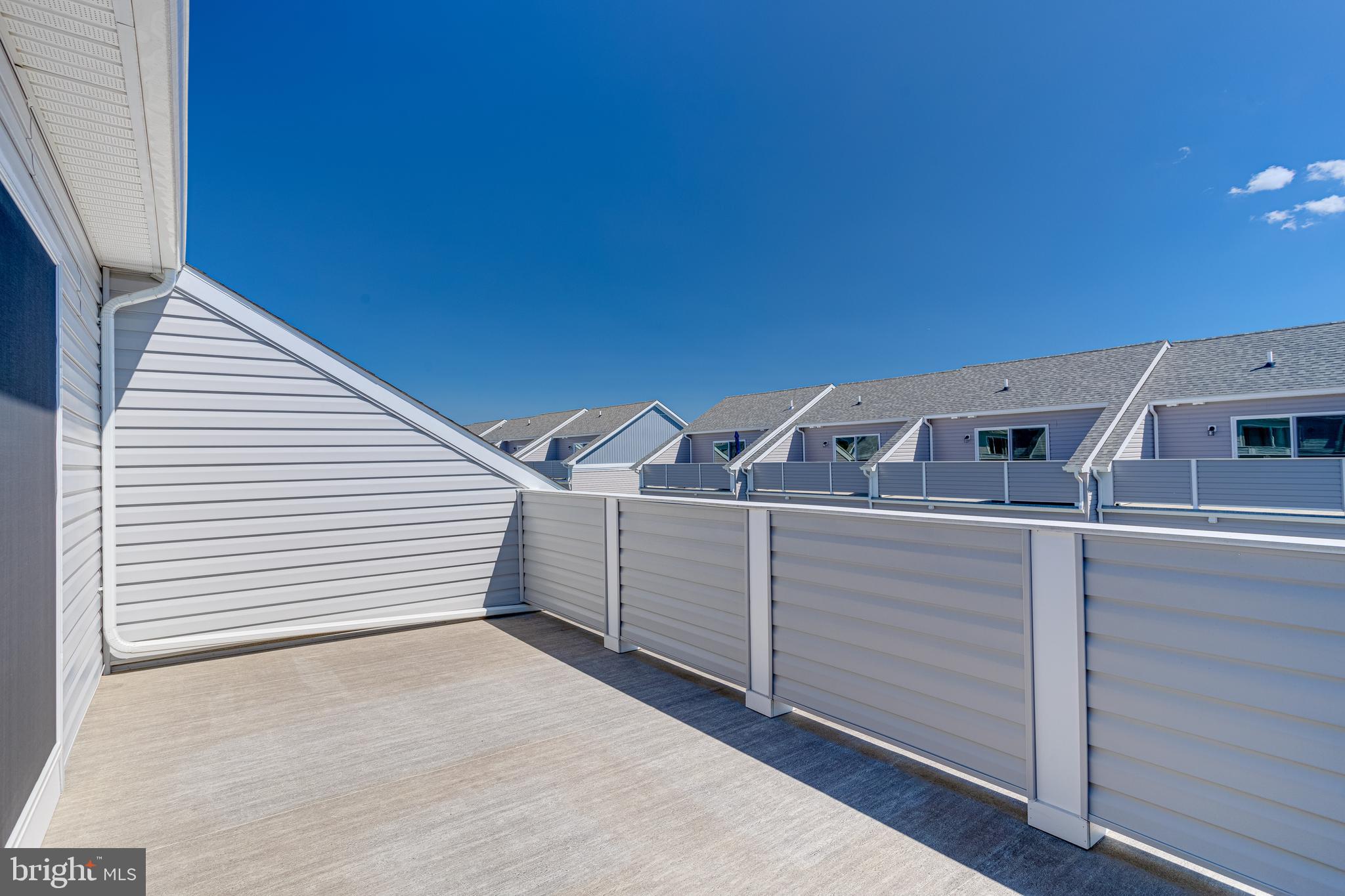 ELLENDALE - Residential Lease