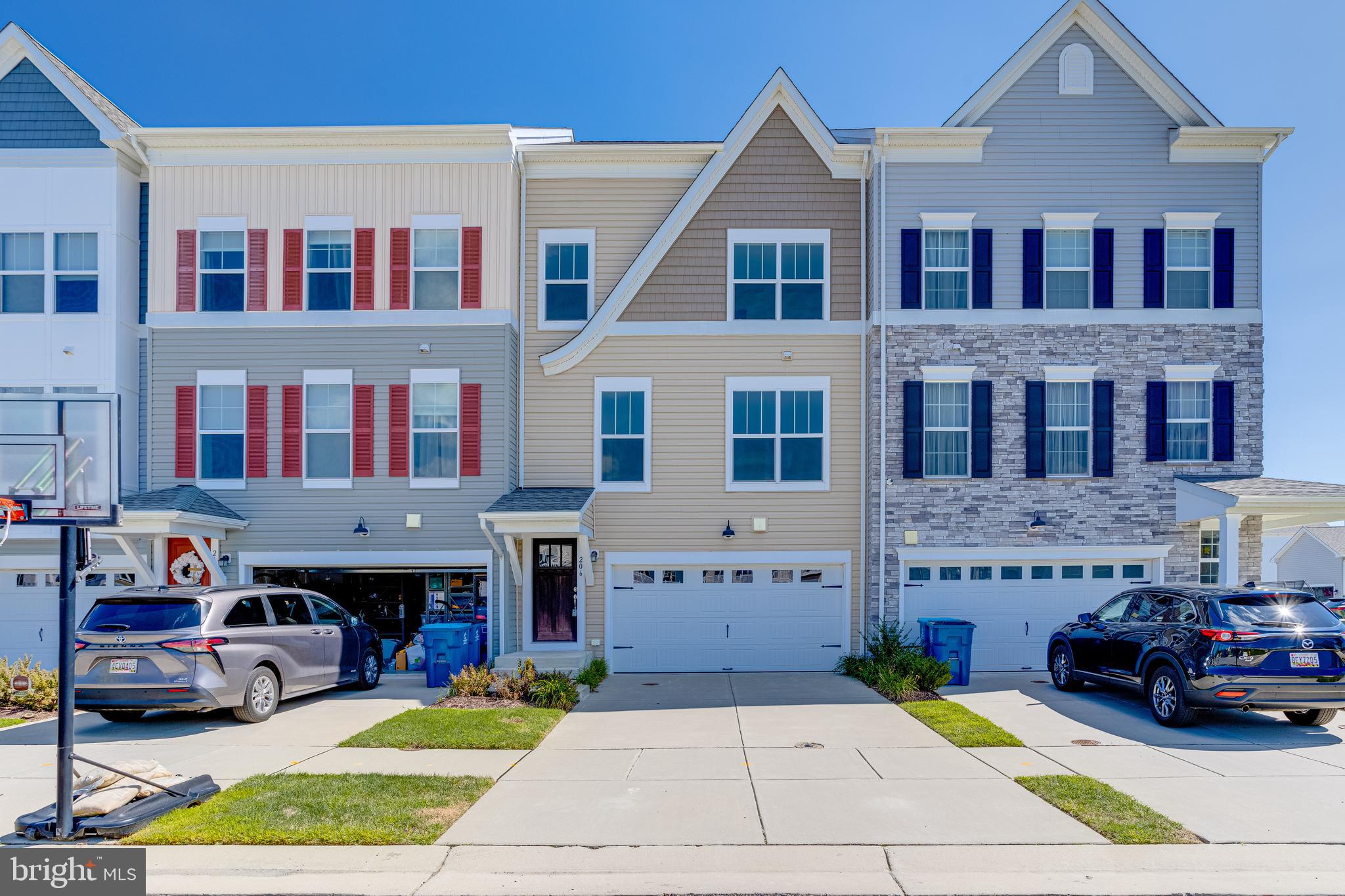 ELLENDALE - Residential Lease