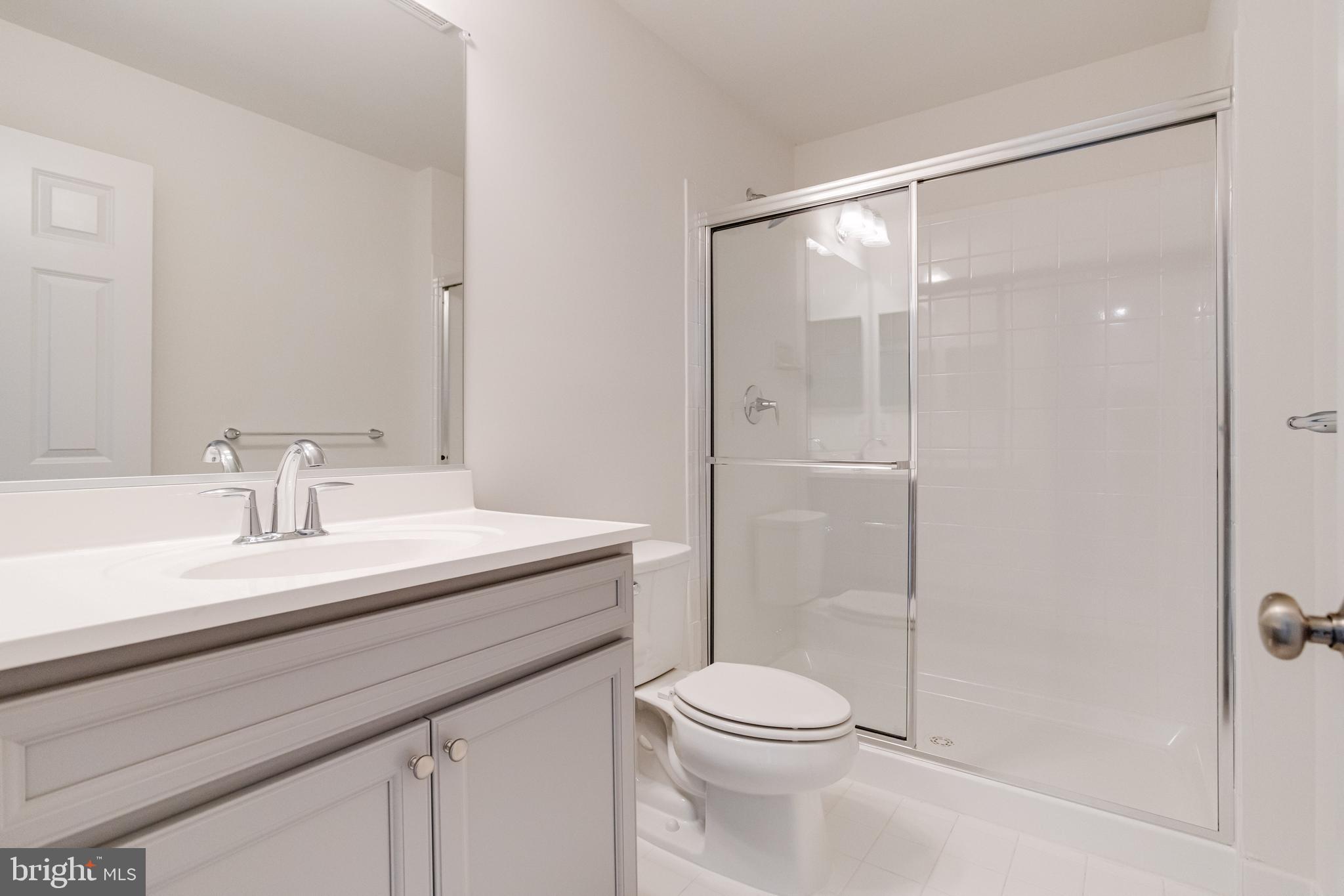 ELLENDALE - Residential Lease