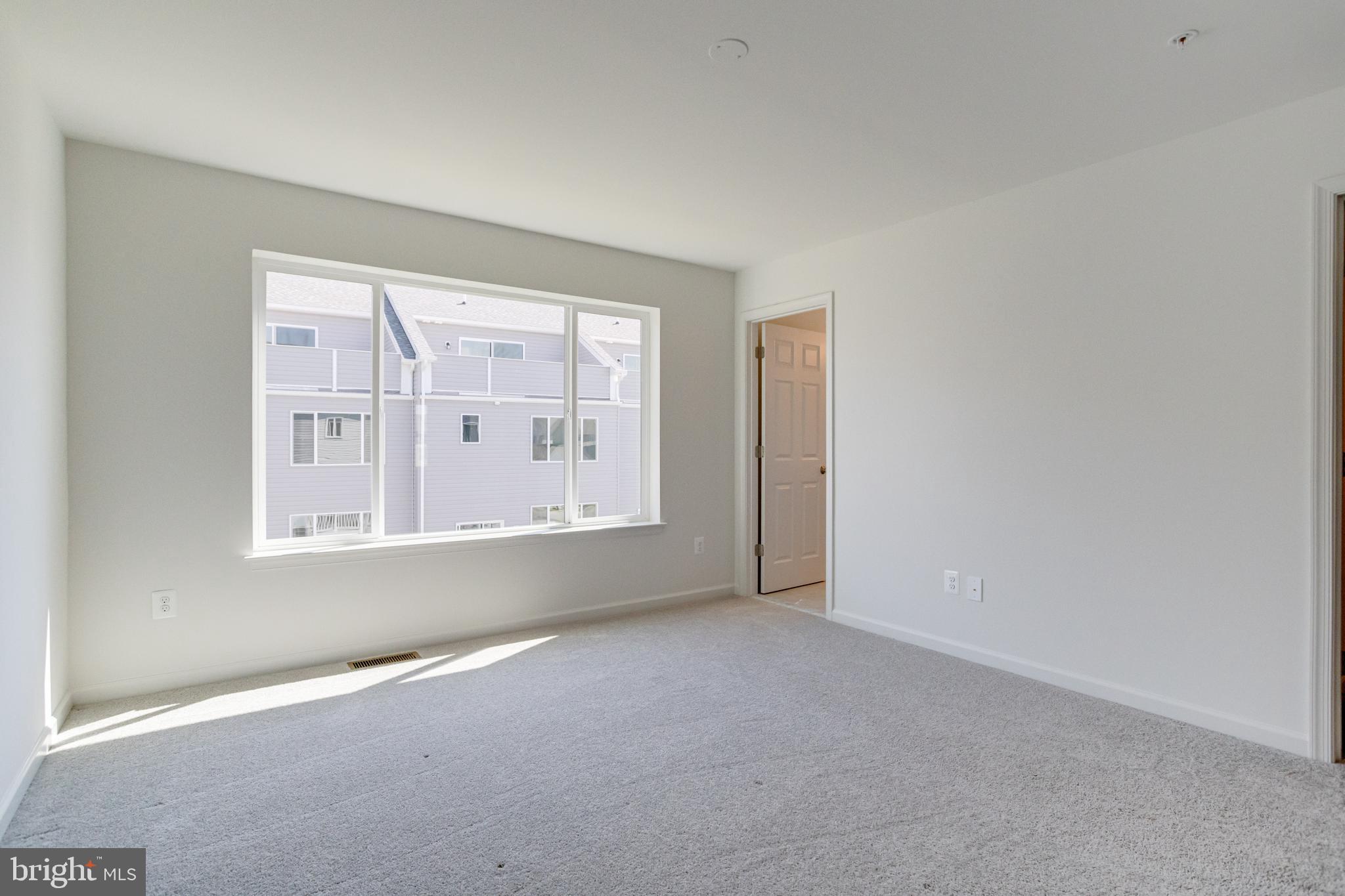 ELLENDALE - Residential Lease