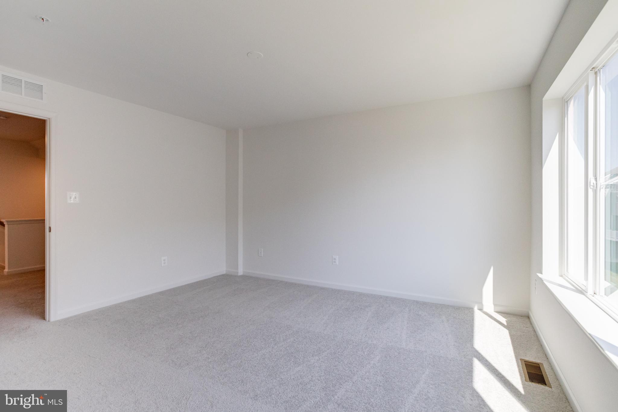 ELLENDALE - Residential Lease