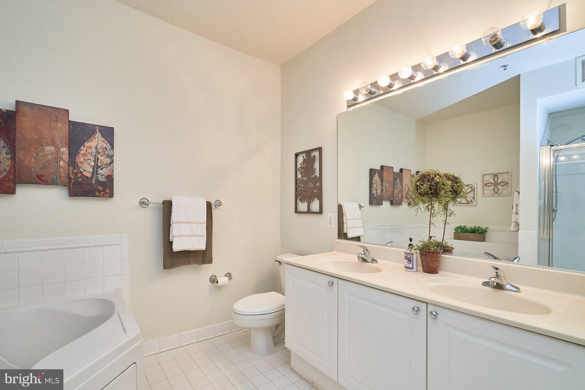 STRATFORD CONDOMINIUMS - Residential