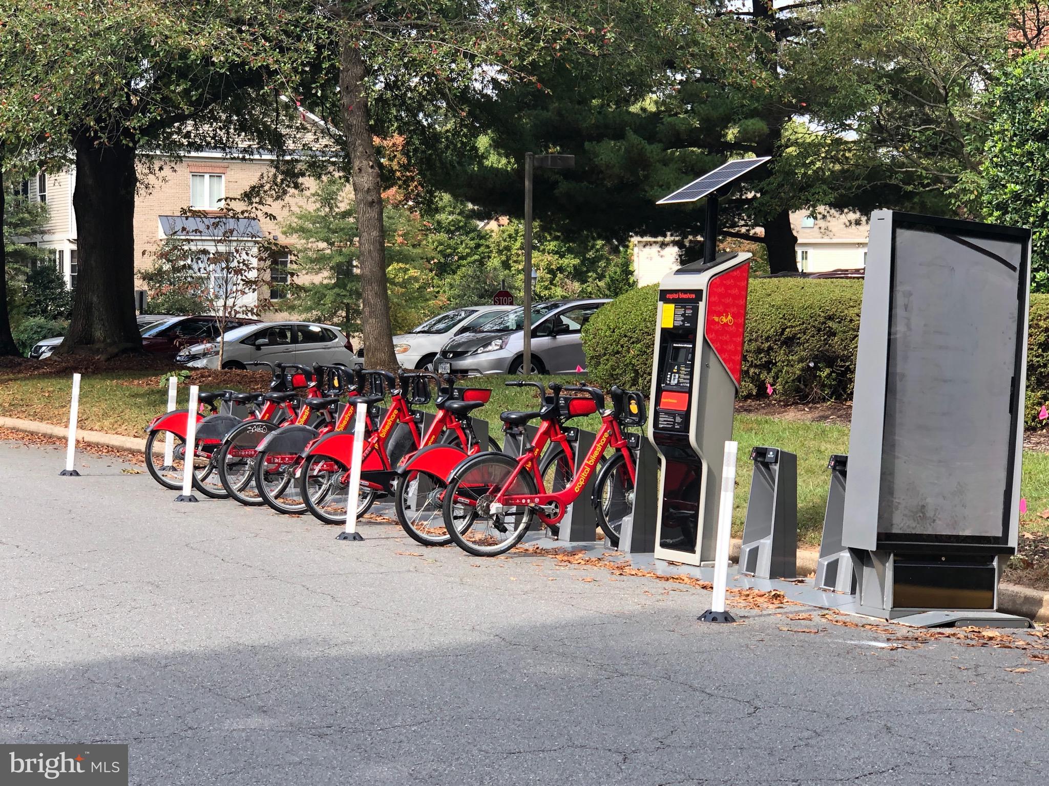 STRATFORD CONDOMINIUMS - Residential