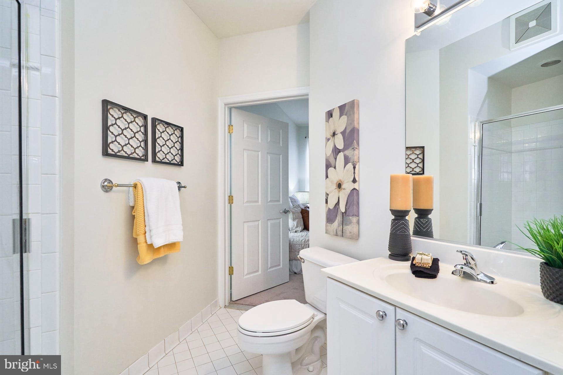 STRATFORD CONDOMINIUMS - Residential