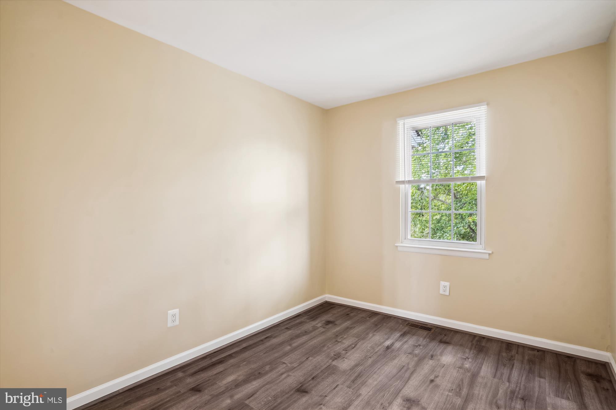 STKBRDGE AT TANGLWD COD - Residential Lease