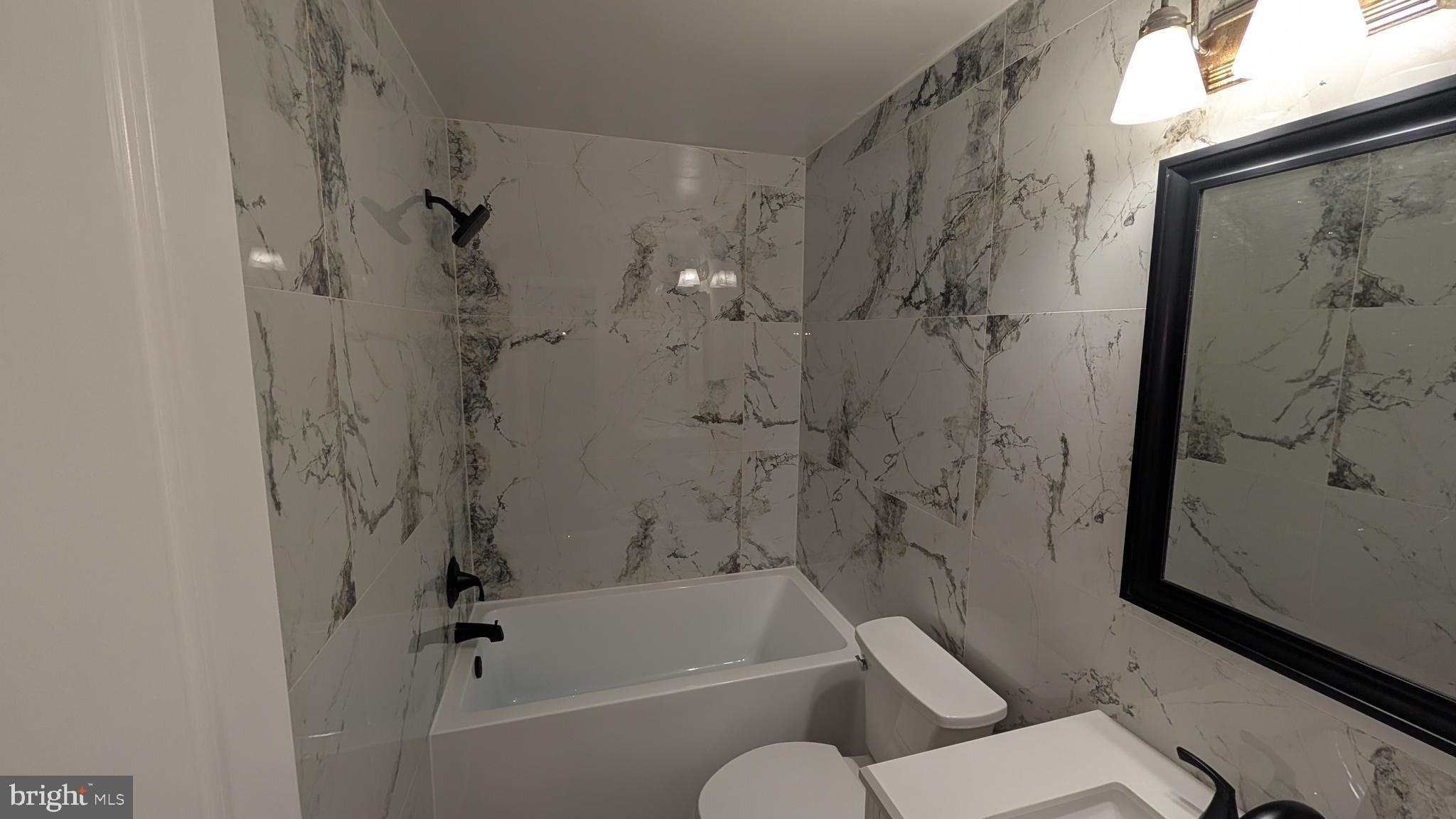 EVERGREEN ESTATES - Residential Lease