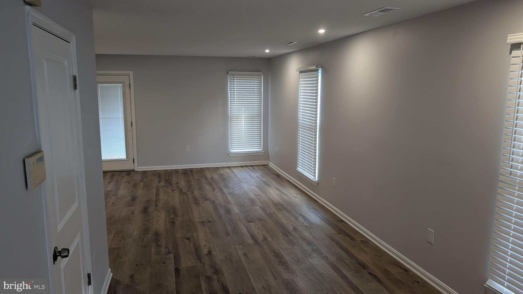 EVERGREEN ESTATES - Residential Lease