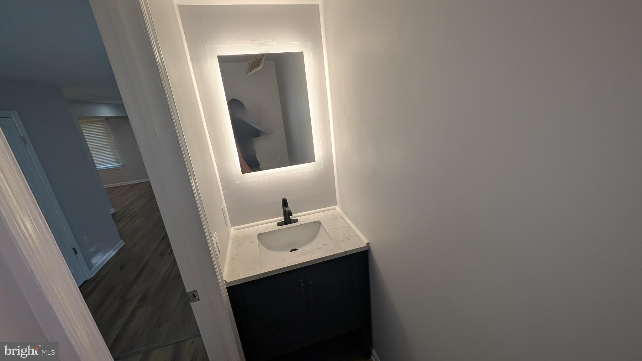 EVERGREEN ESTATES - Residential Lease