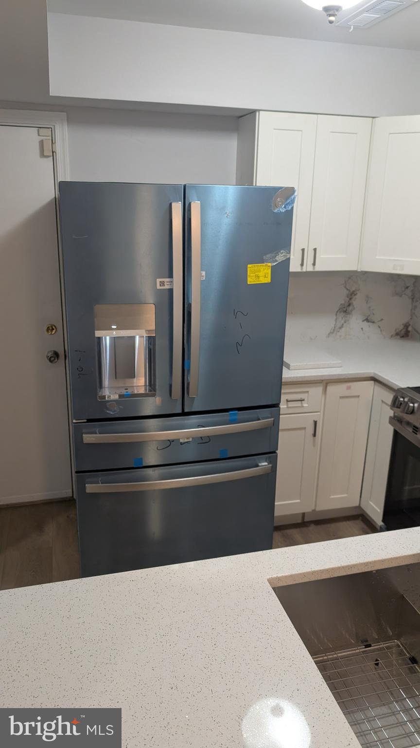 EVERGREEN ESTATES - Residential Lease