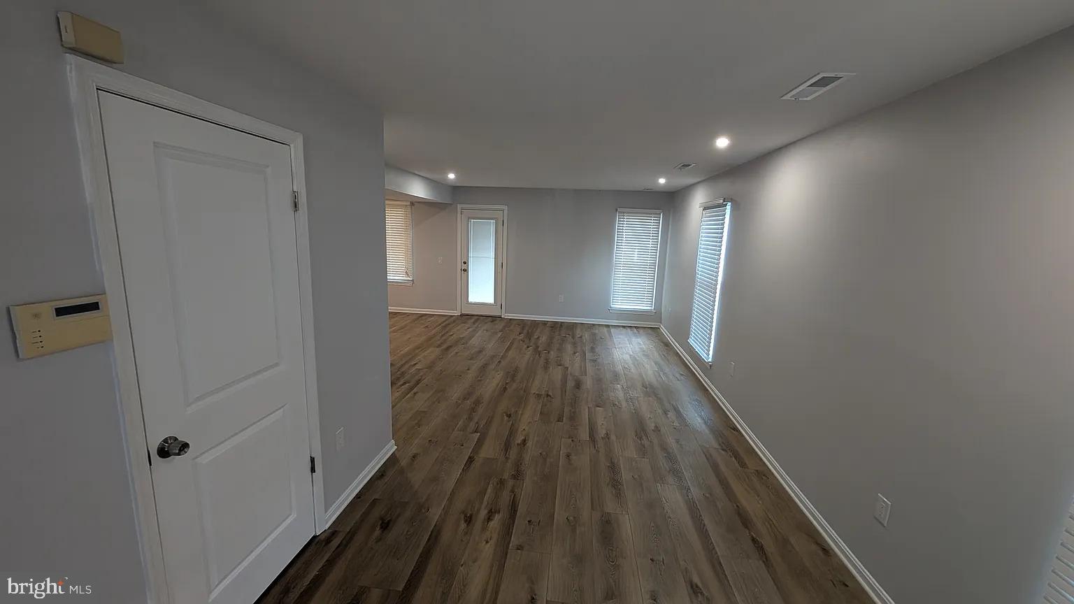 EVERGREEN ESTATES - Residential Lease