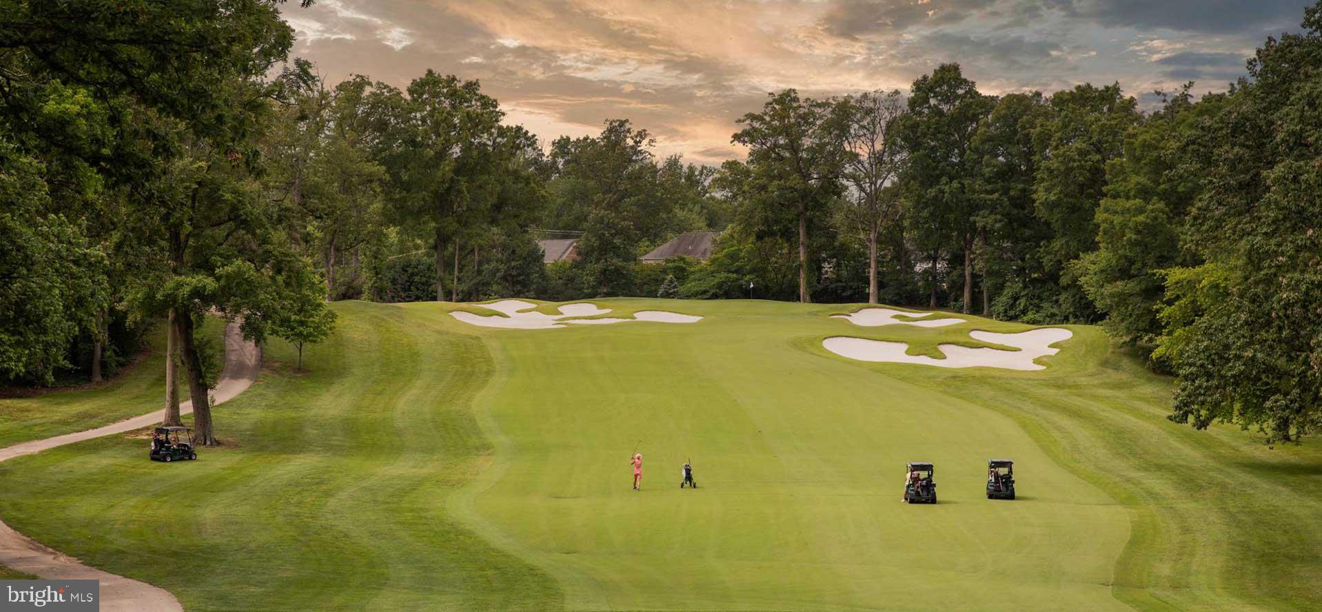 RIVERSIDE ESTATES - Residential