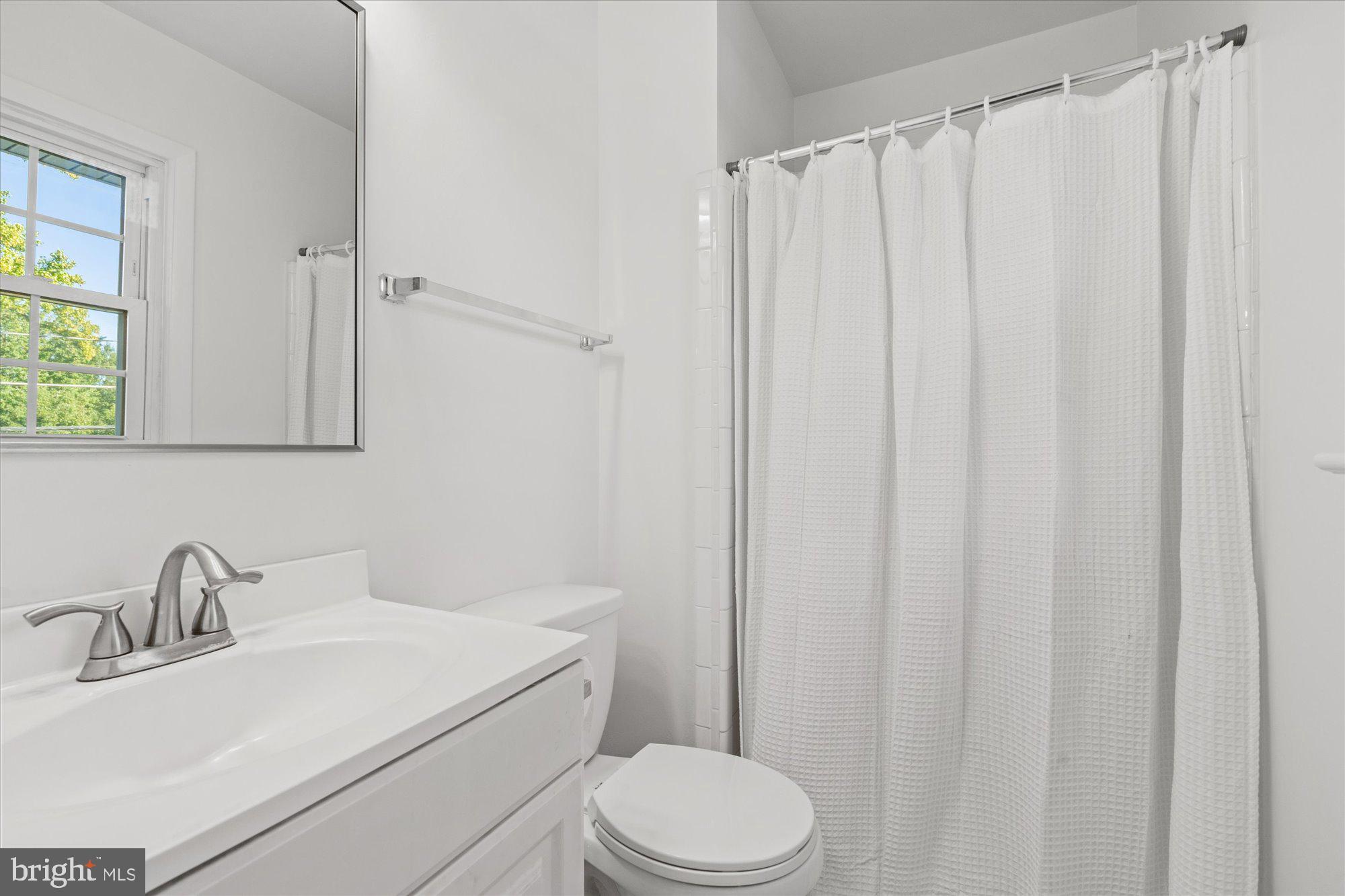 RIVERSIDE ESTATES - Residential