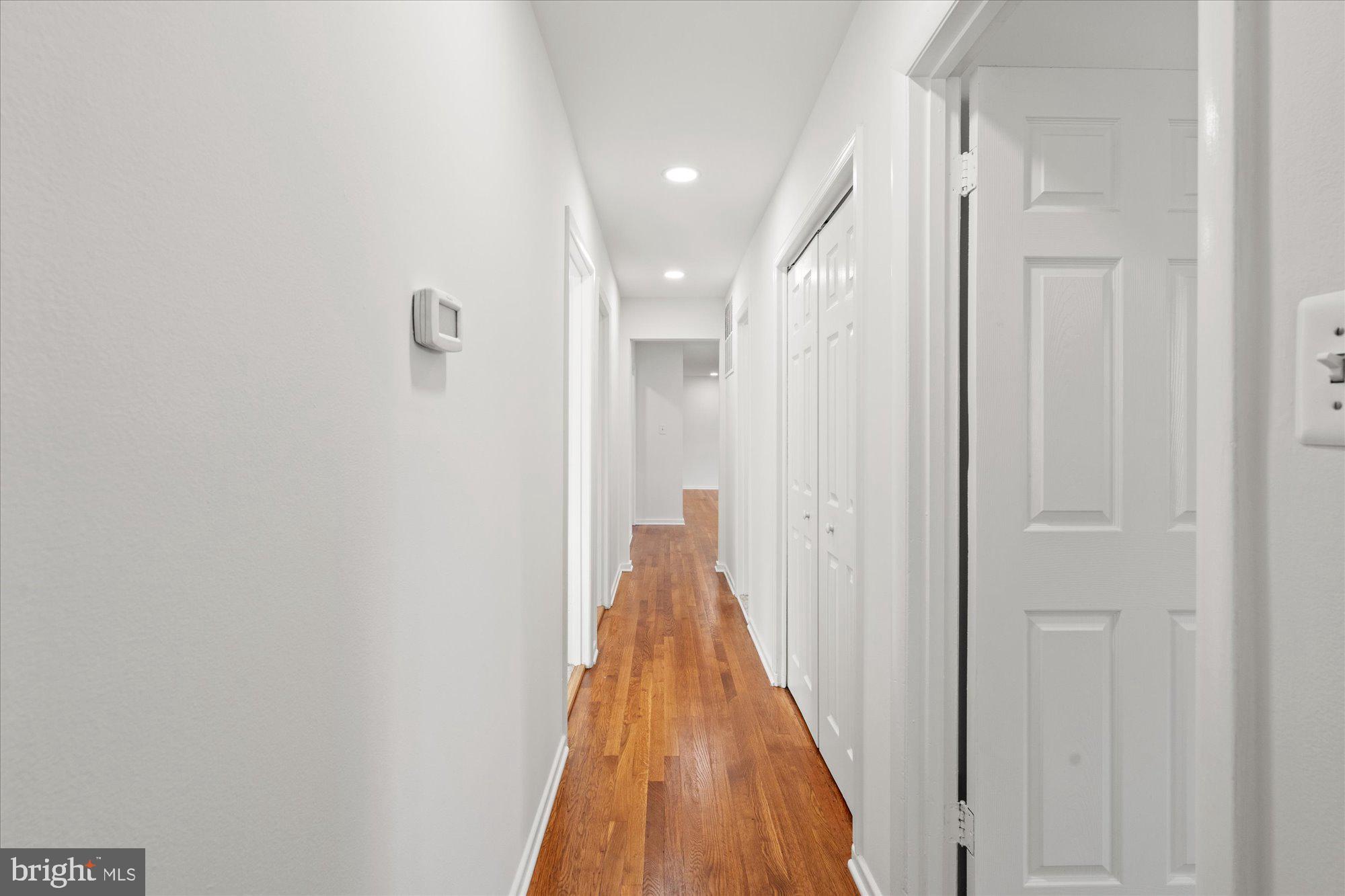 RIVERSIDE ESTATES - Residential