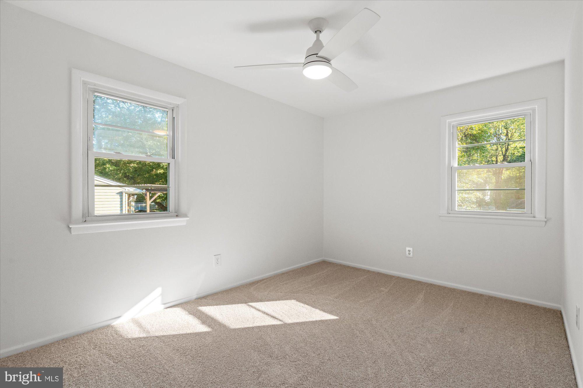 RIVERSIDE ESTATES - Residential