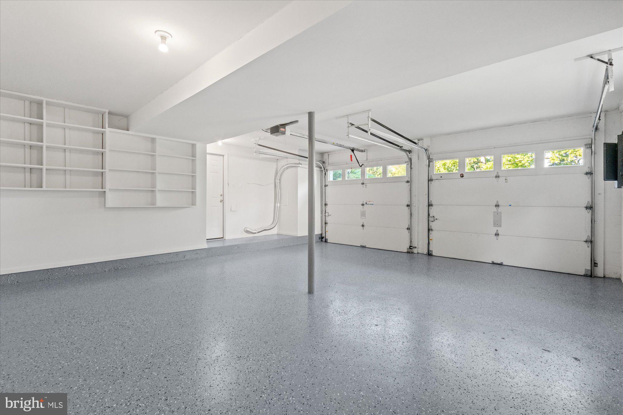 RIVERSIDE ESTATES - Residential