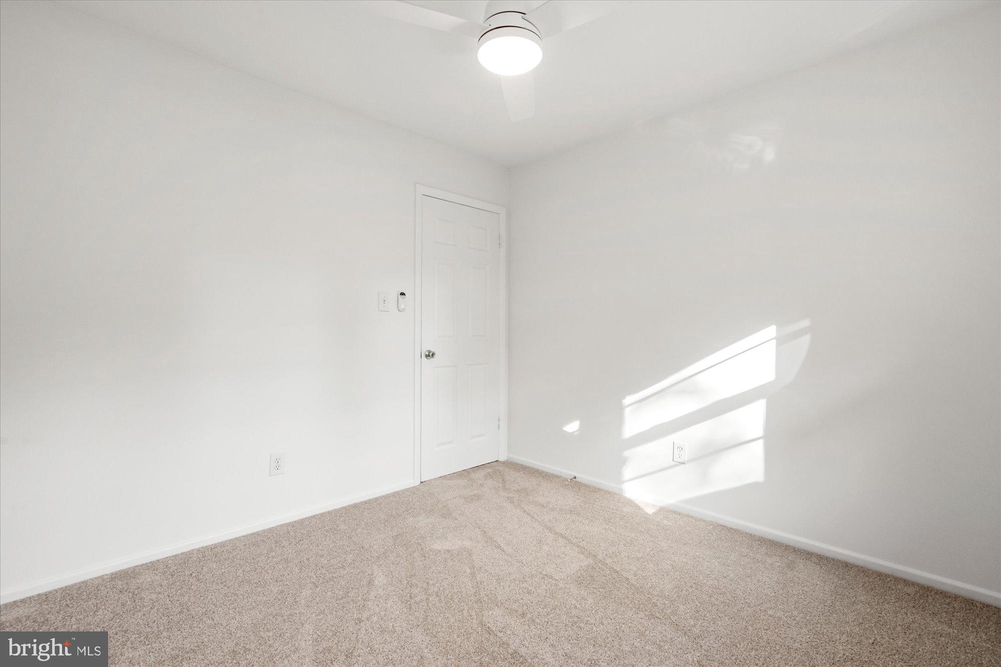 RIVERSIDE ESTATES - Residential